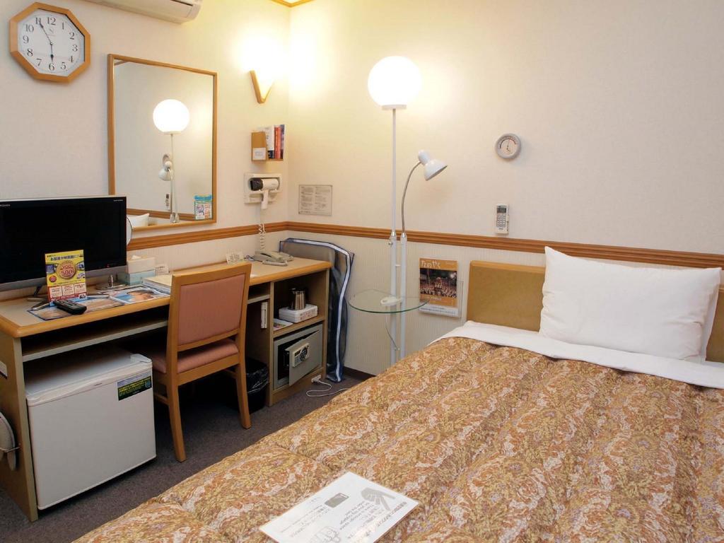 Toyoko Inn Hokkaido Asahikawa eki Higashi guchi Eksteriør billede